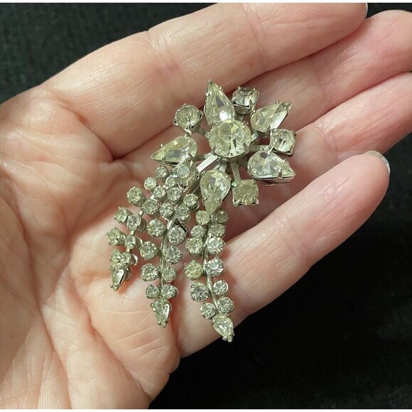 Vintage Brooch Clear Rhinestones Shooting Star Flower Burst Pin Silver Tone - Picture 5 of 6